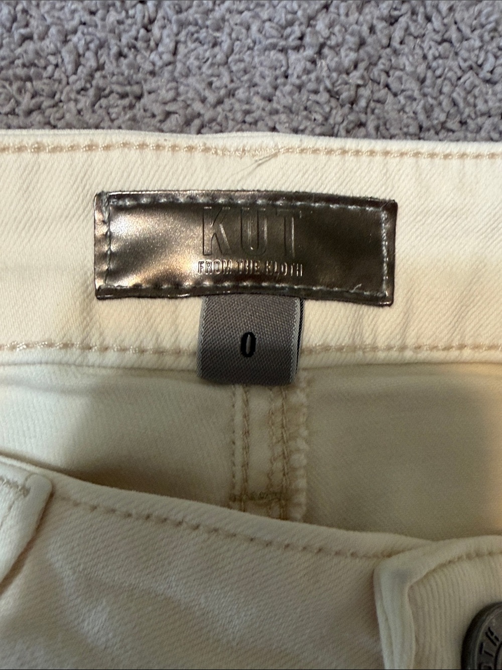 Kut from the Kloth Off-White Straight-Leg Jeans - Picture 8 of 10